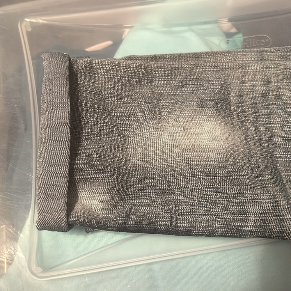 Brand new capris - Picture 6 of 7